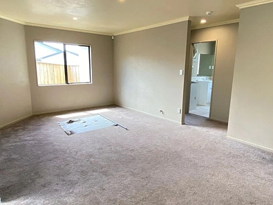2-Bedroom Standalone Home in Schnapper Rock – Prime Location & Great School Zones