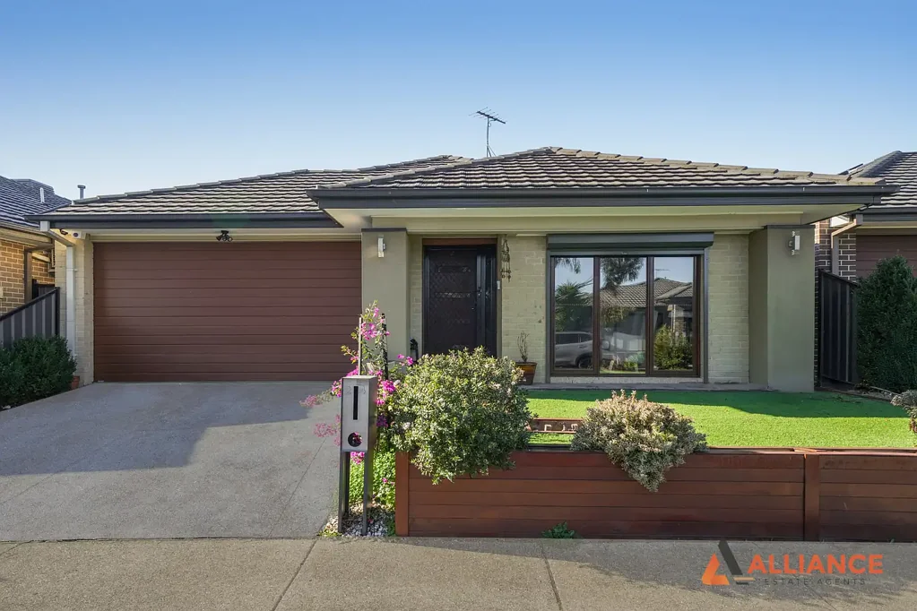 Spacious 4-Bedroom Family Home in Wollert