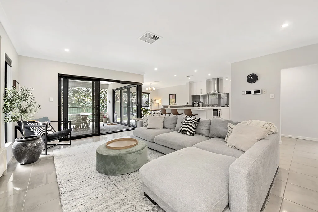 21 Frape Avenue, Yokine, WA 6060