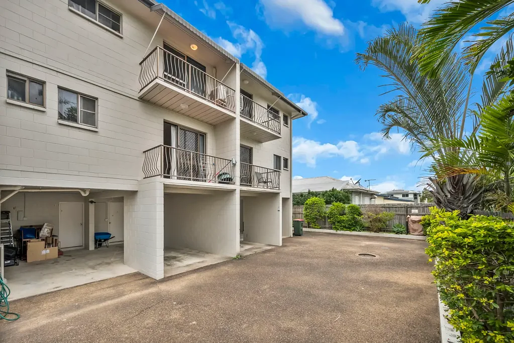 4/146 Queens Road, Hermit Park, QLD 4812