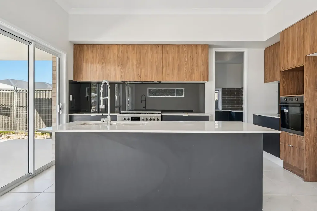 Moonee Beach 4બેડરૂમ A Brand New Coastal Lifestyle Awaits
