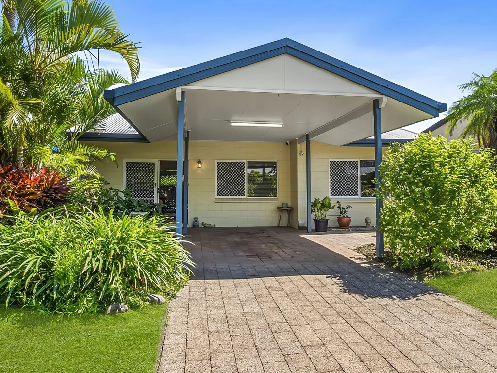 Caravonica 2Moenga Parkside