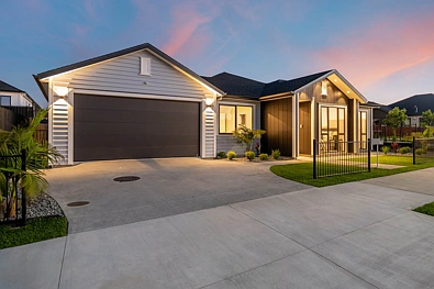 Milldale 5chambre Corner Family Living with Granny Potential