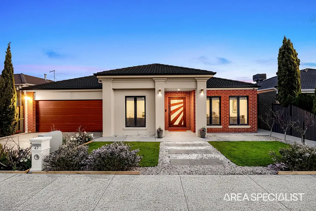 Tarneit 4 Slaapkamer The Brief: A Quality Family Home with 3 Living Areas on 544sqm Land!!