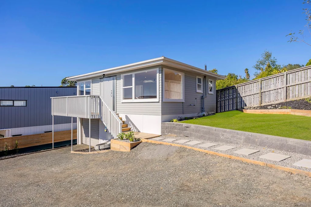 3 Long Bay Drive, Torbay, North Shore City, Auckland