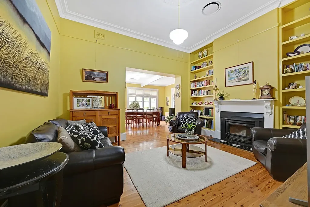 Orange 6Zimmer House and Granny Flat in Premier Cook Park Location