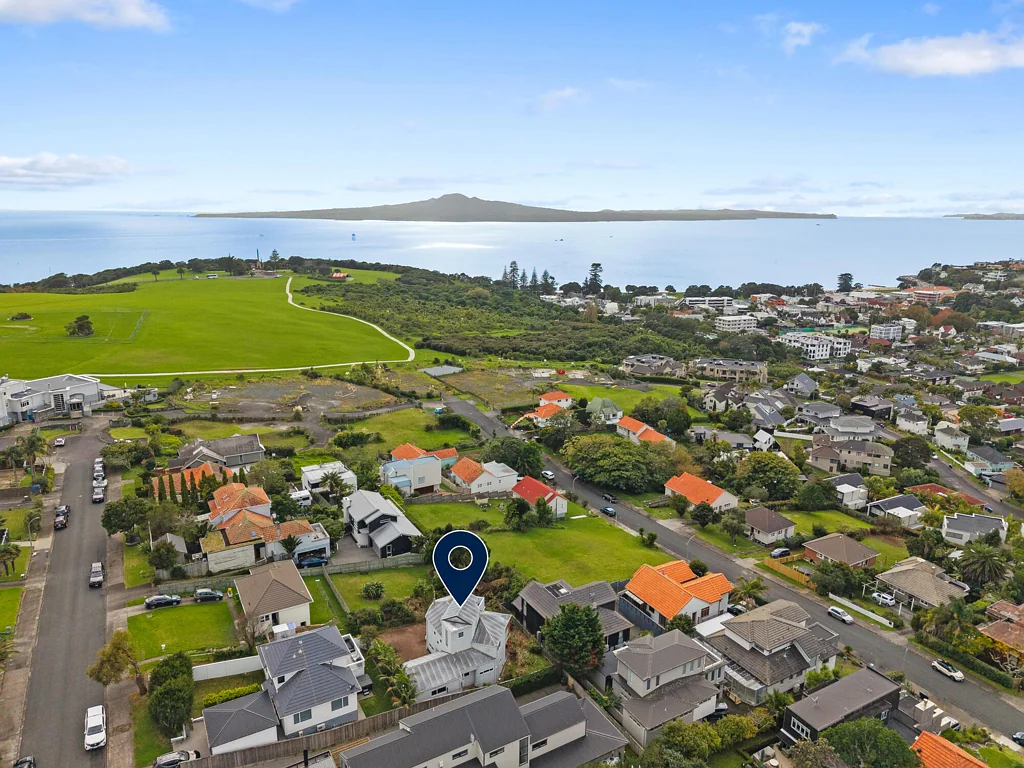 Orakei 4 Bedroom Unlock the Potential in Prestigious Ōrākei