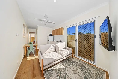 97 Randall Rd, Wynnum West, QLD 4178, 1 Bedrooms, 1 Bathrooms, House