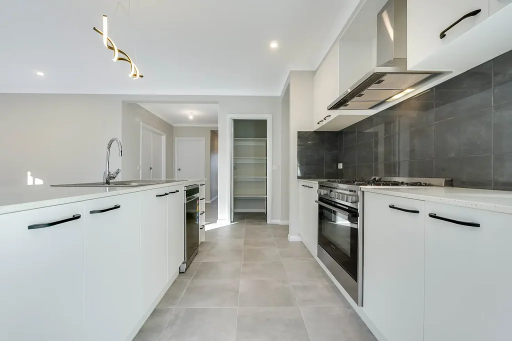 Brand New Living in Central Thurgoona Location!