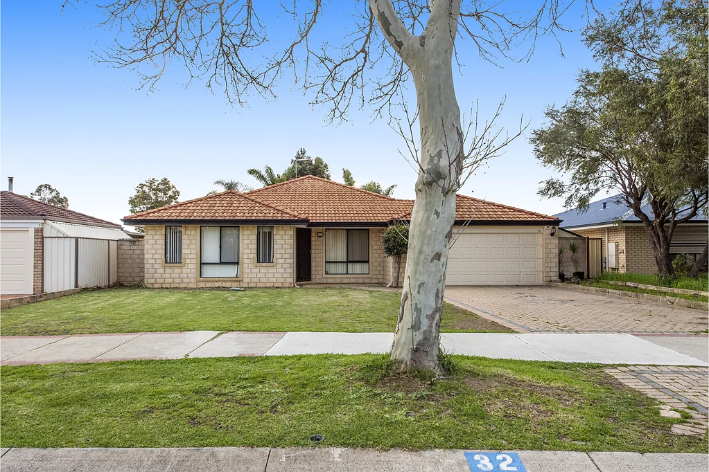 32 Arpenteur Drive, Baldivis, WA 6171