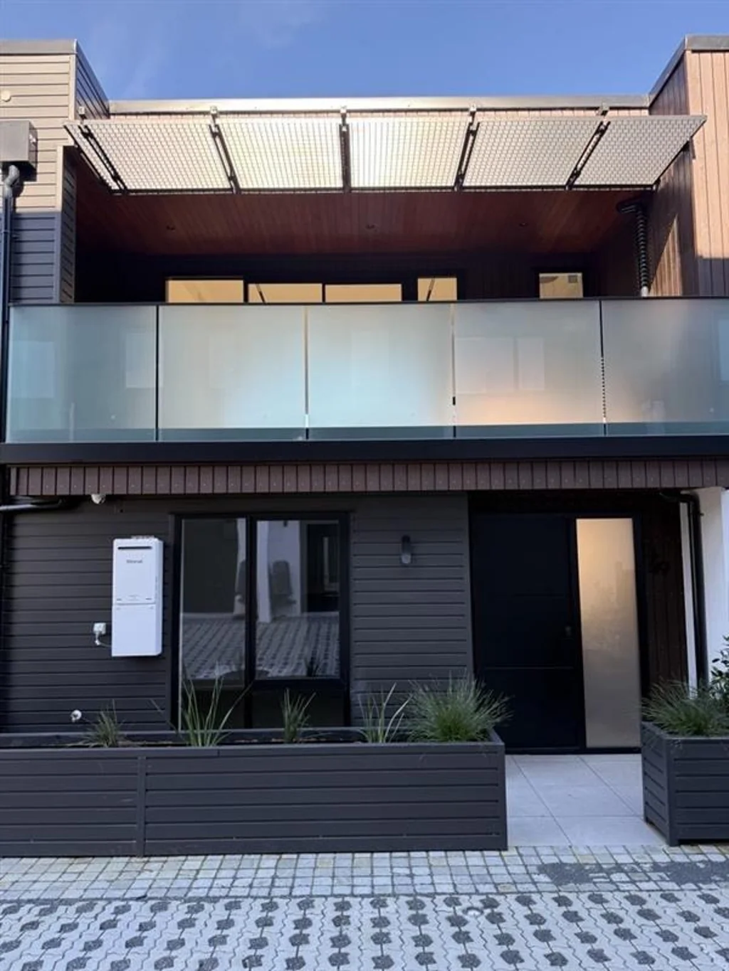 Brand new large townhouse in Orakei