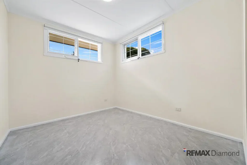 Dandenong 4Habitaciones Charming Dandenong Home with Ample Parking