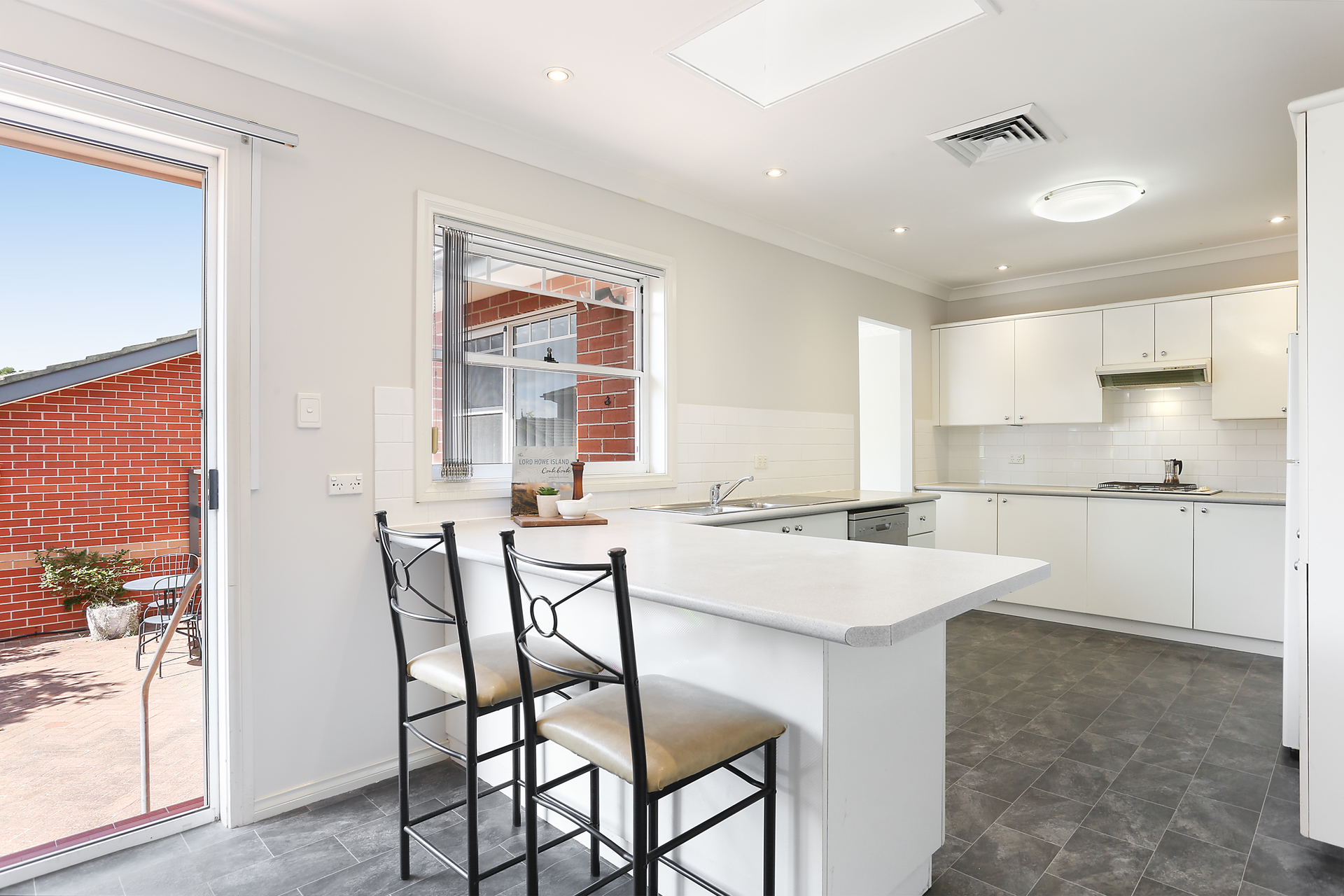 UNIT 2 28-30 ENDEAVOUR ST, SYLVANIA NSW 2224, 0房, 0浴, House