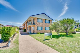 4/56 Wharf Street, Tuncurry