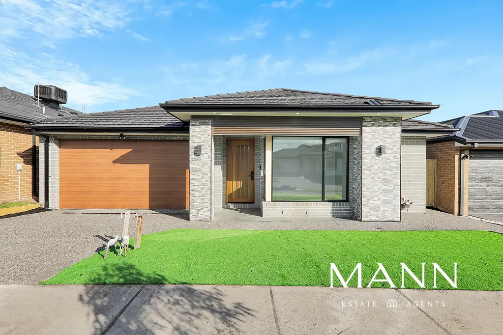 Spacious Family Home in WOLLERT – Your Dream Awaits!