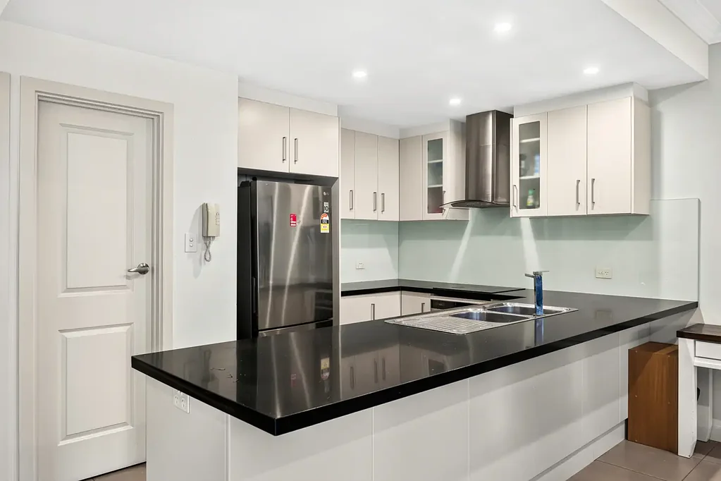 Tranmere 4房  Stylish Family Living with Exceptional Low-Maintenance Appeal