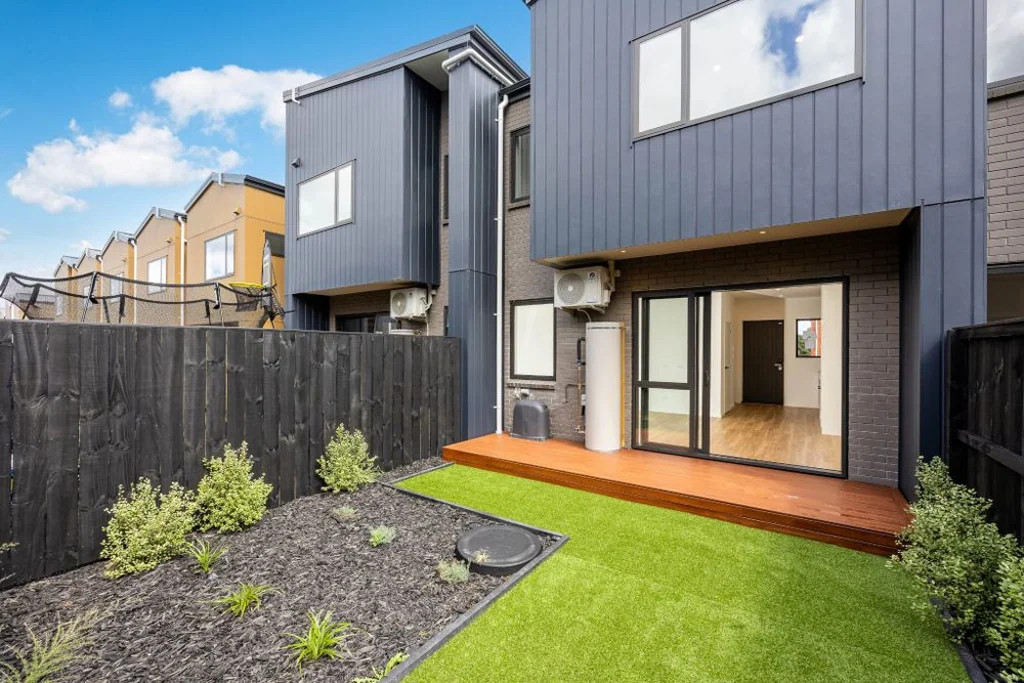 18 Rana Road, Flat Bush, Manukau City, Auckland