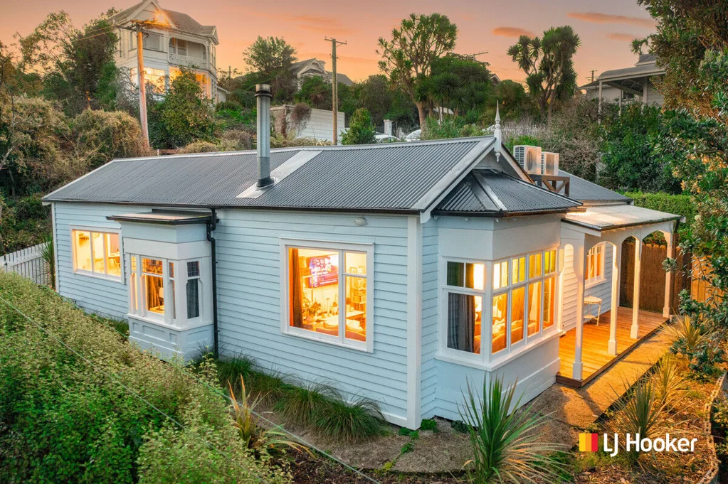 Affordable Living in Charming Roslyn!