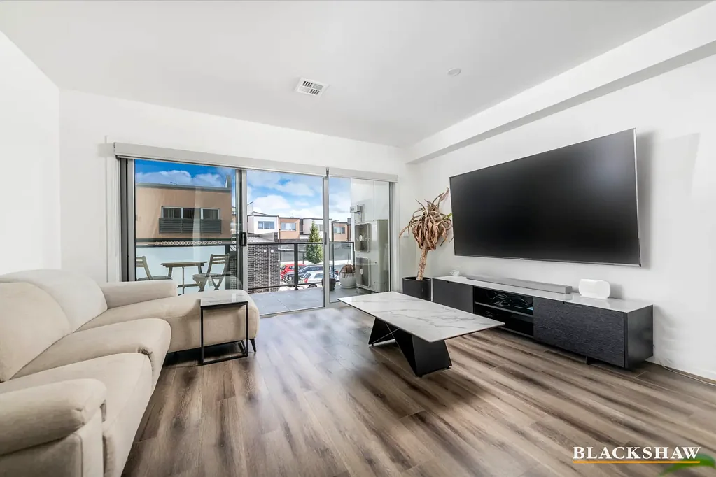 Taylor 3chambre Multi-Level Townhome Within Burgeoning Taylor