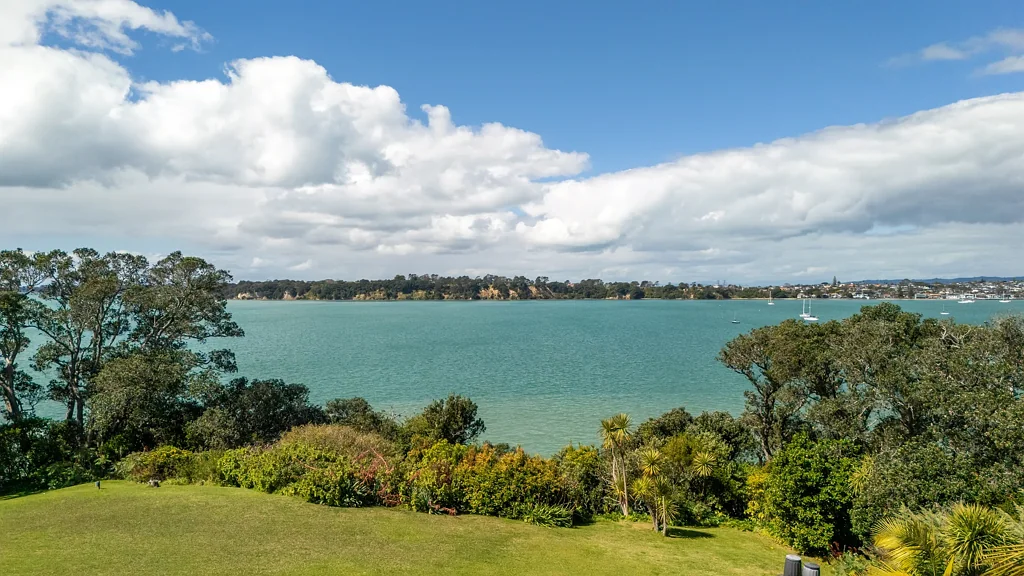 Glendowie 3कमरा Clifftop Living with Private Beach Access