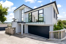 11C Manuwai Road, Torbay