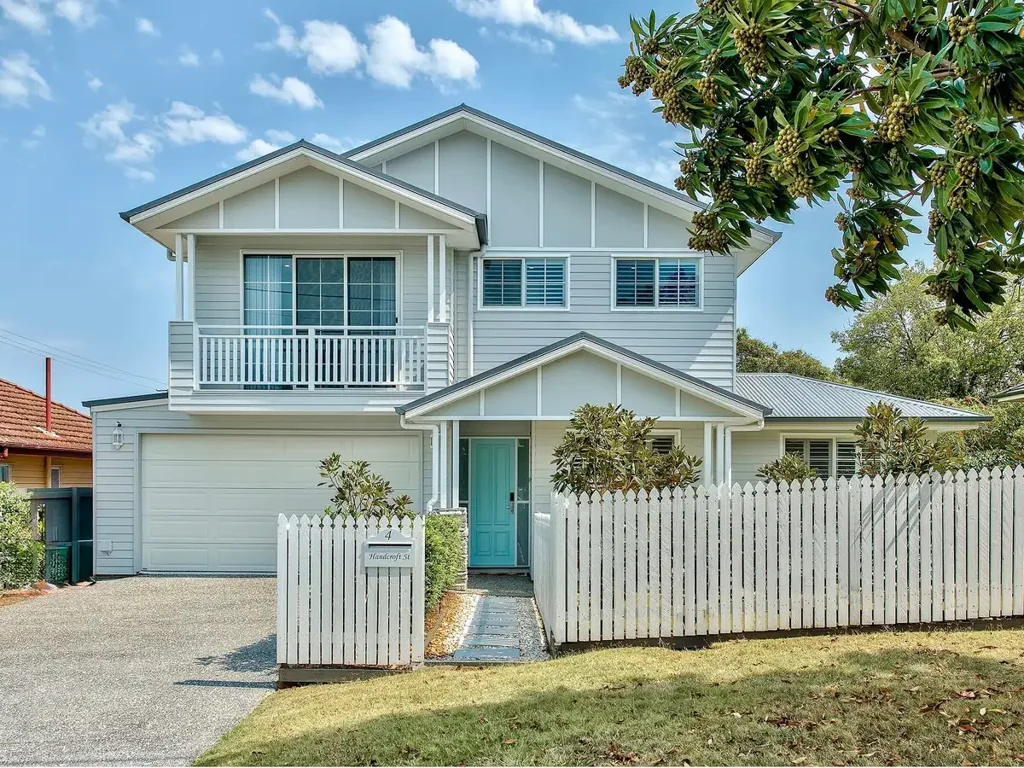 4 Handcroft Street, Wavell Heights, QLD 4012