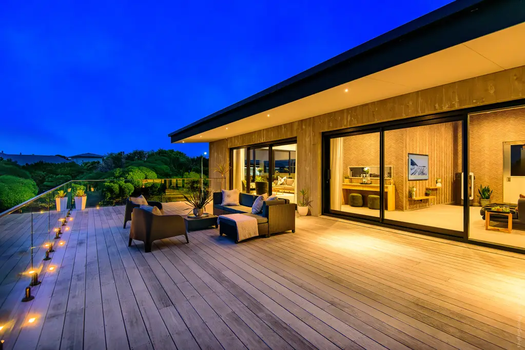 Huntsbury 5房  Your Rock Star Lifestyle Awaits
