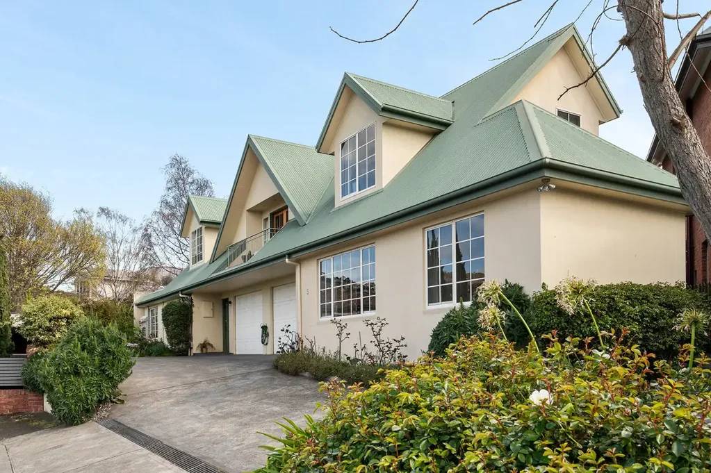 5 Lasswade Avenue, Sandy Bay, TAS 7005