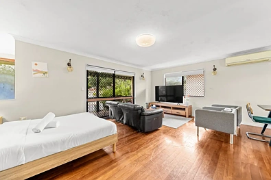 37 Lingle Street, Robertson, QLD 4109, 3 slaapkamers, 3 badkamers, House