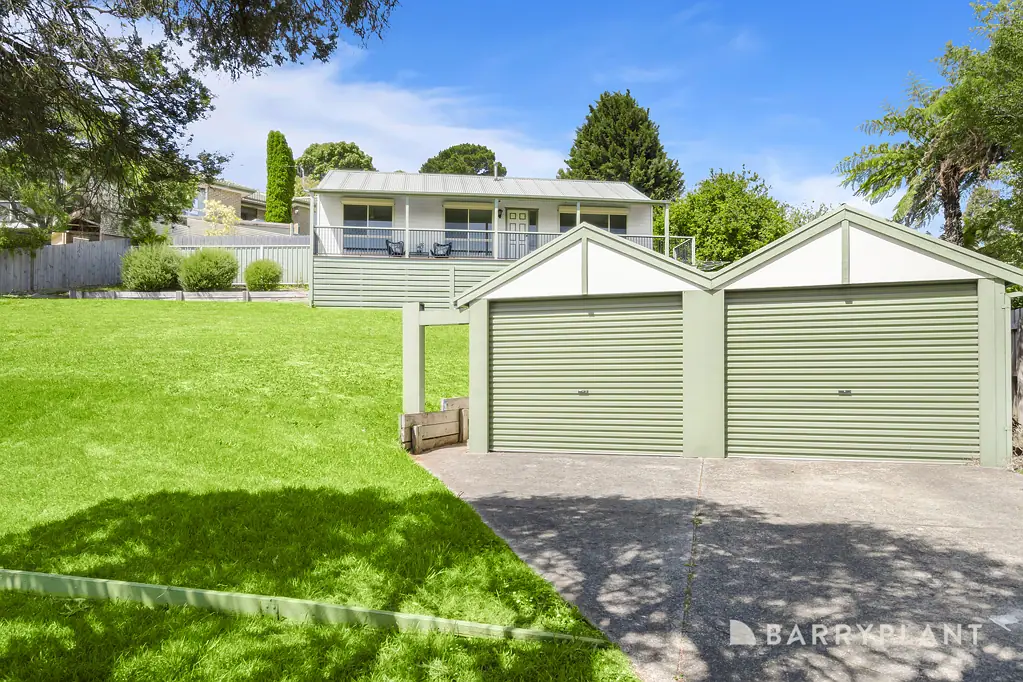 10 Grandvalley Drive, Chirnside Park, VIC 3116