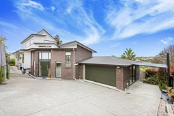 27 Aditi Close, Massey