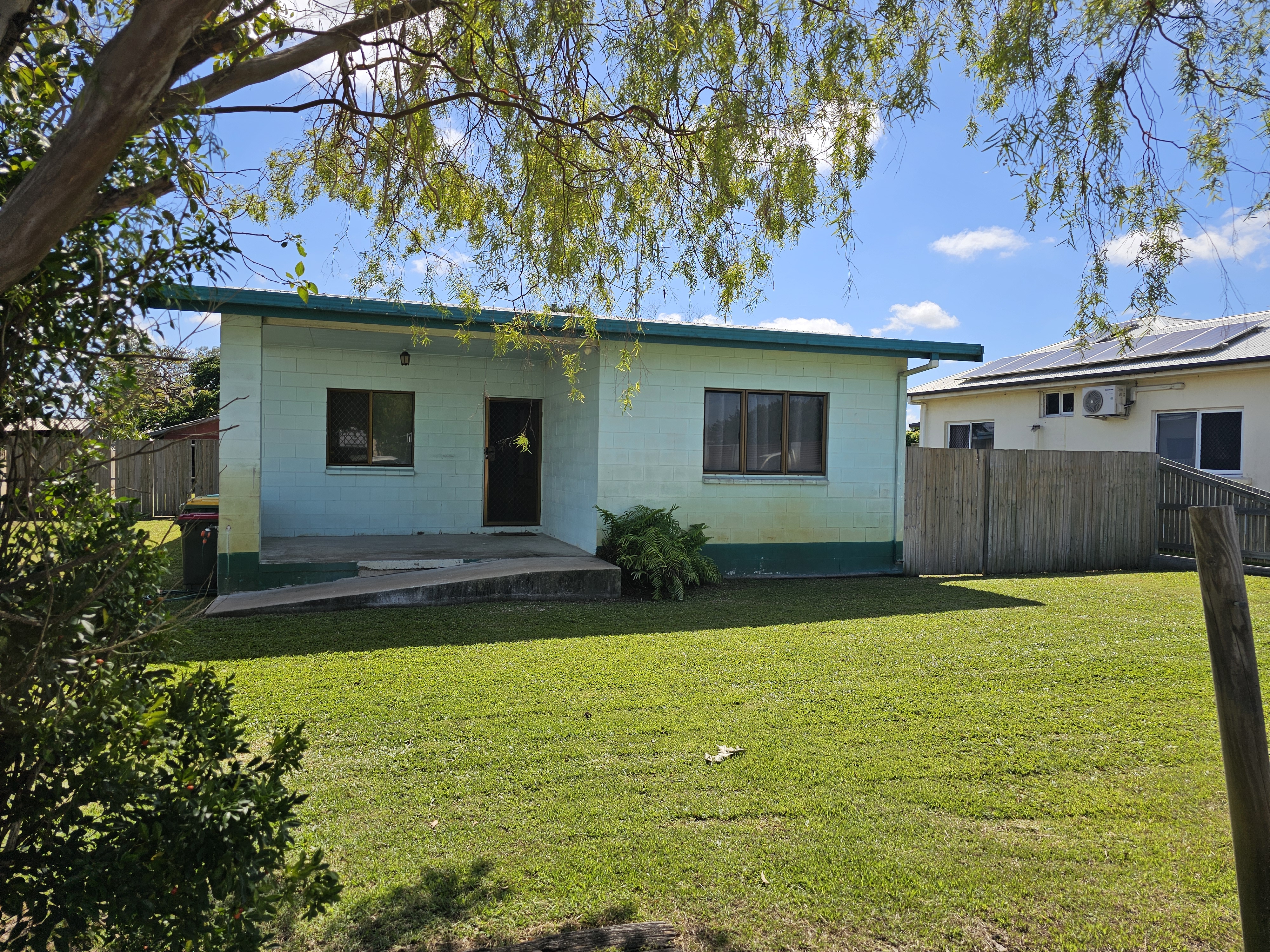 62 DRYSDALE ST, BRANDON QLD 4808, 0 कमरे, 0 बाथरूम, House