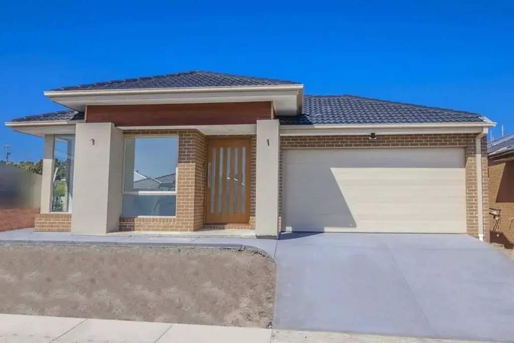 Modern & Stylish Family Living in Craigieburn!