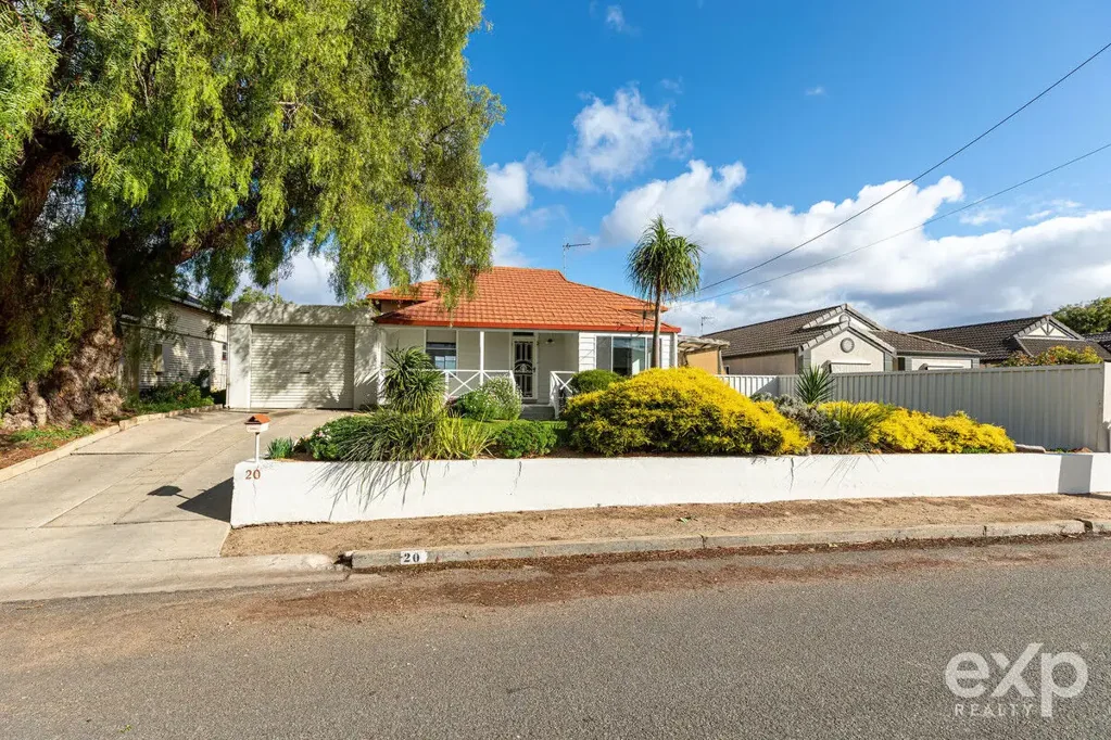 Port Lincoln 5 Slaapkamer Character, Income & Commercial Flexibility in a Prime CBD Location