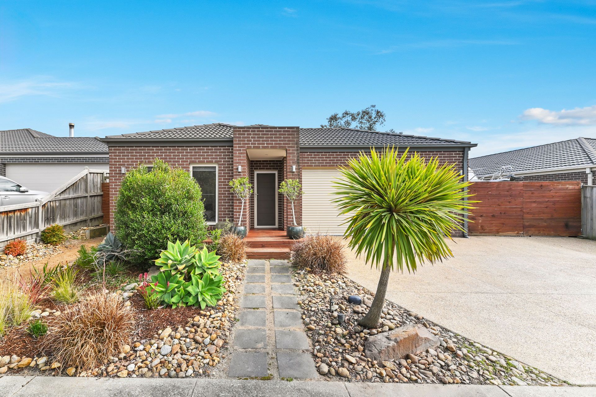 39 THWAITES RD, PAKENHAM VIC 3810, 0 Bedrooms, 0 Bathrooms, House