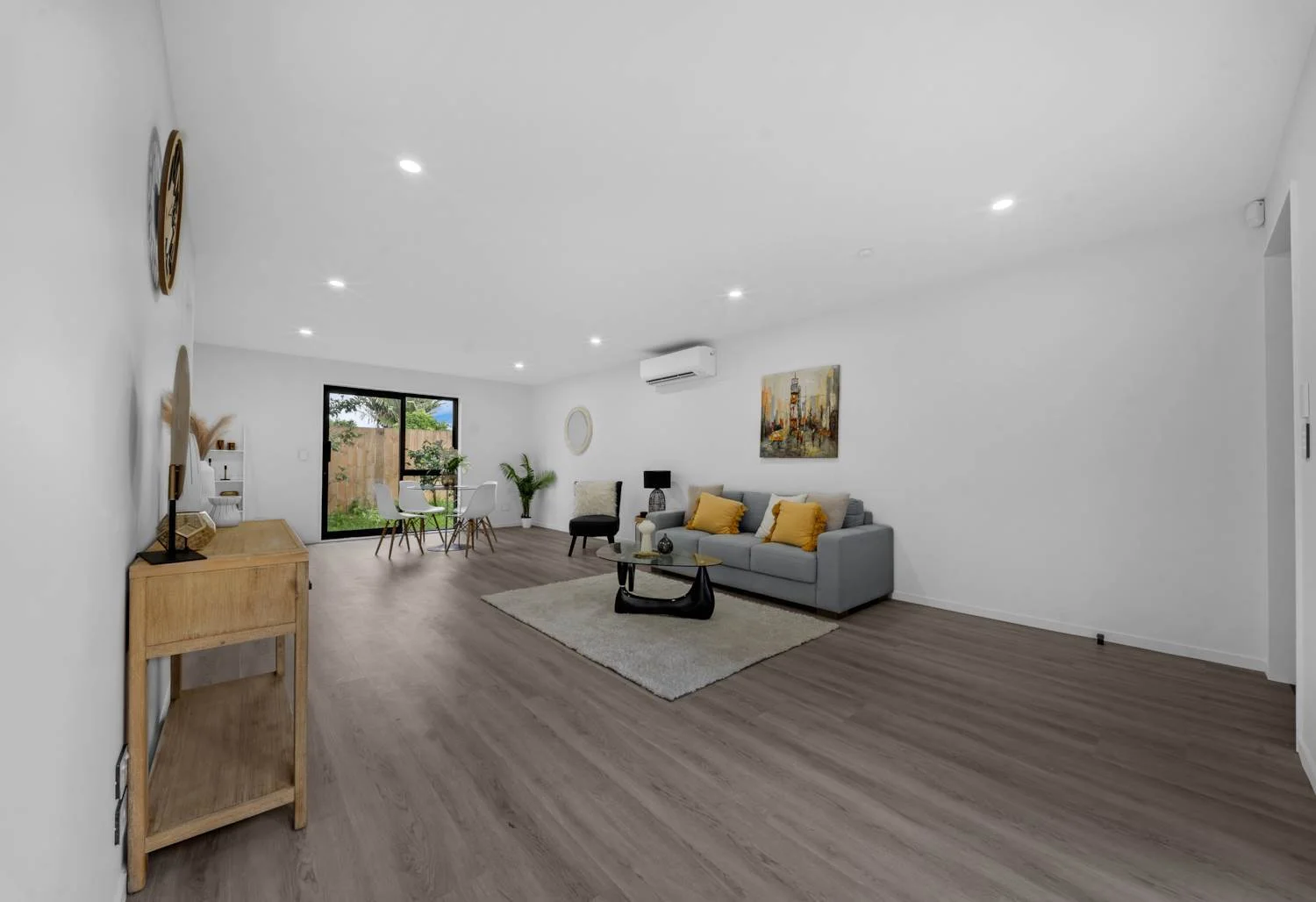 4/60 Landscape Road, Papatoetoe, Manukau City, 4 Bedrooms, 2 Bathrooms, House