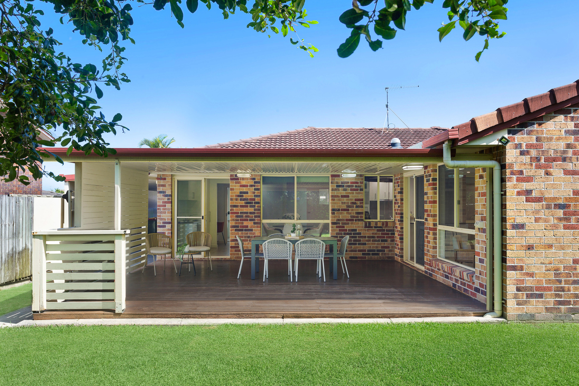 19 SARACEN ST, BATTERY HILL QLD 4551, 0部屋, 0バスルーム, House