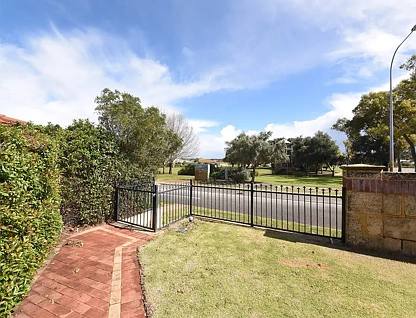 1 Renner Cir, Wanneroo, WA 6065, 4 Kuwarto, 2 Banyo, House