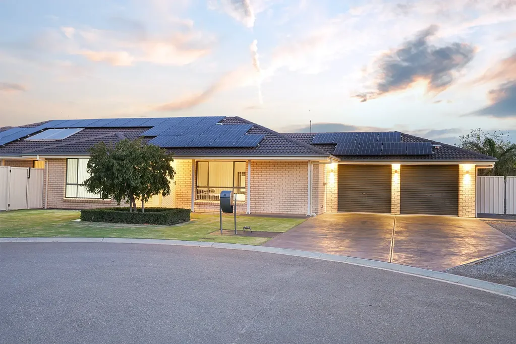 Angle Vale 4房  Spacious Living in a Quiet Angle Vale Setting