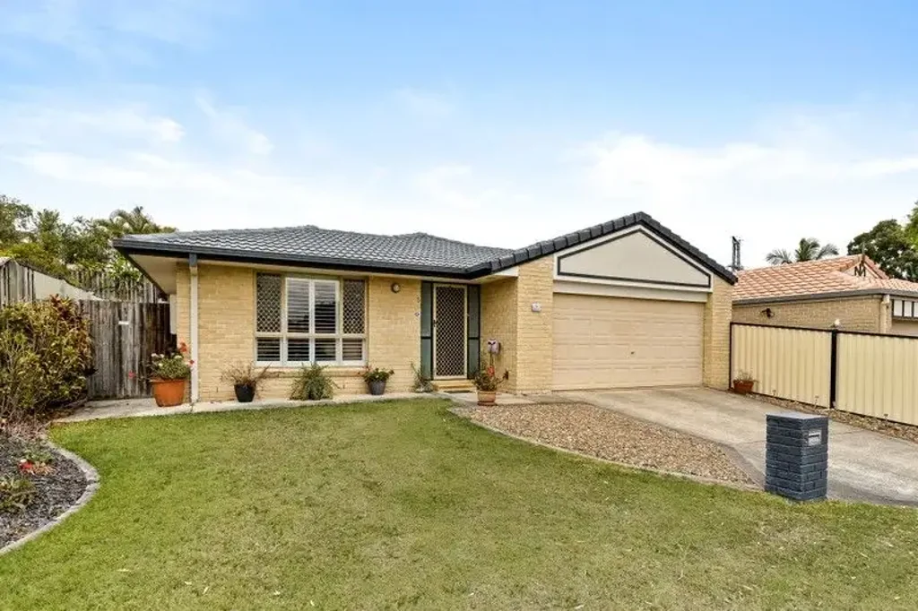 Beautifully 3 Bedroom Family Home!
