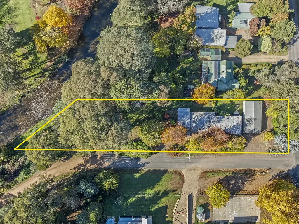 Jamieson 4房  Riverfront Opportunity in the Heart of Jamieson