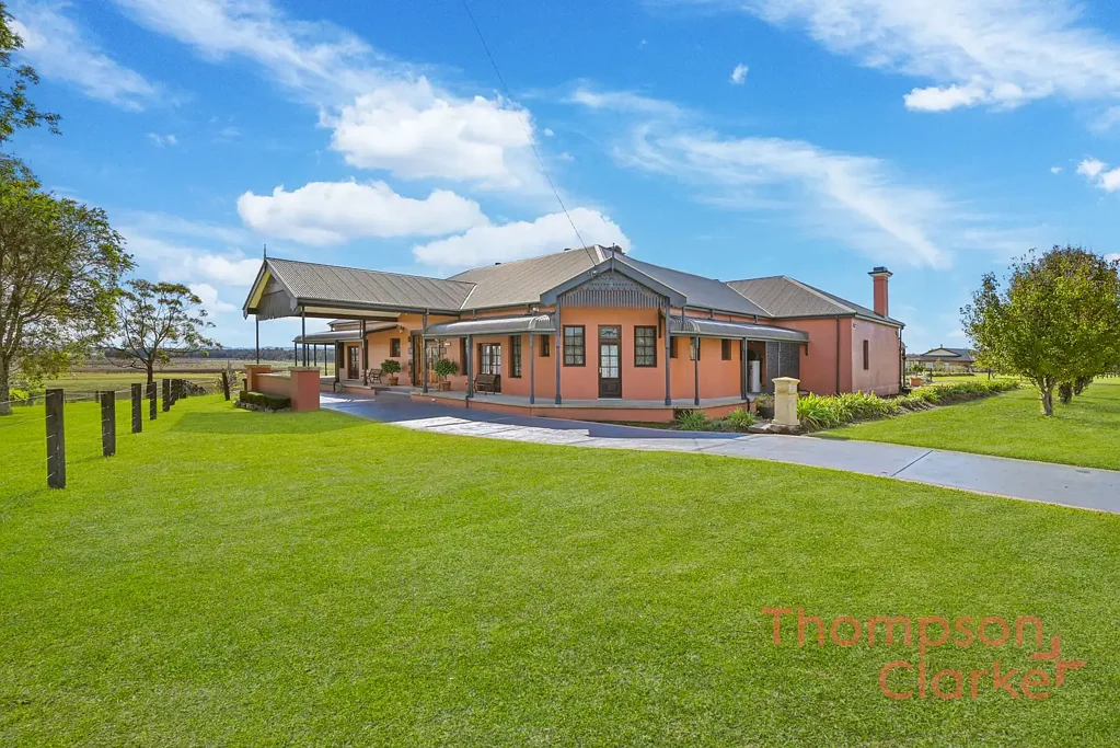Woodberry 5房  Where Resort-Style Living Meets Acreage Serenity — The Ultimate Family Escape in Woodberry