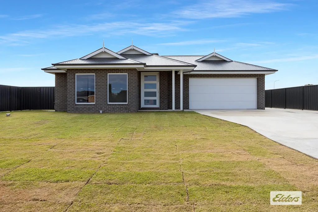 Brand New Stunning Home!