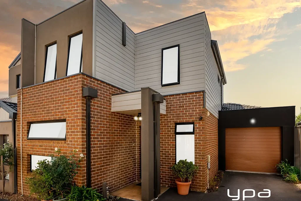 2/21 Turner Street, Westmeadows, VIC 3049