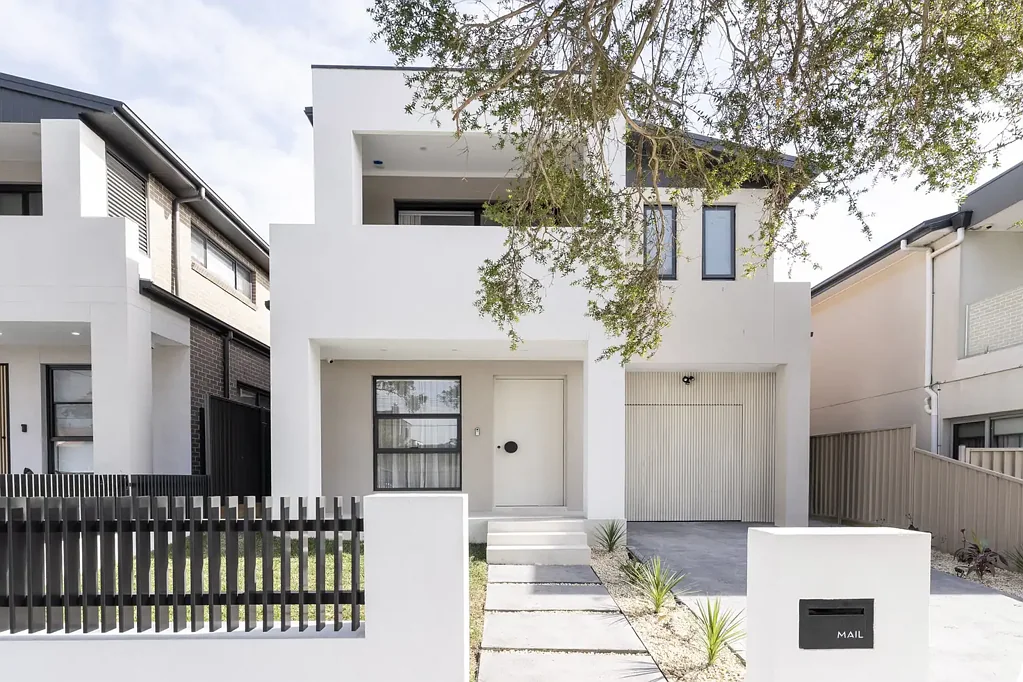 Belfield 5房 全新五卧室家庭杰作 Brand-new five-bedroom family masterpiece