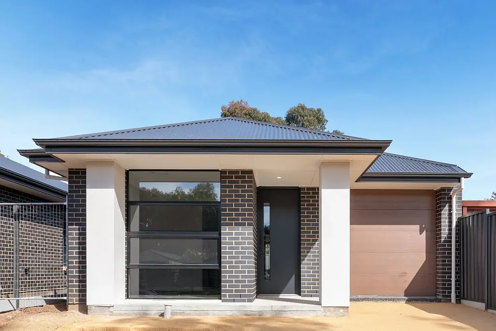 Brand New & Stylish Home in Paralowie