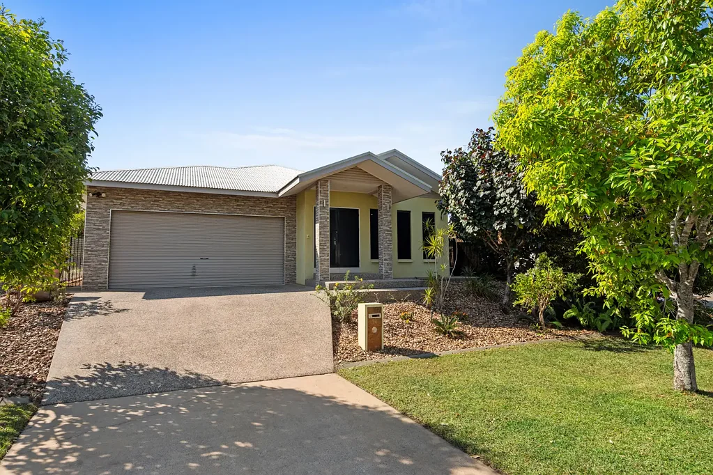 Muirhead 3房  Modern Family Retreat Just Moments from Casuarina Beach