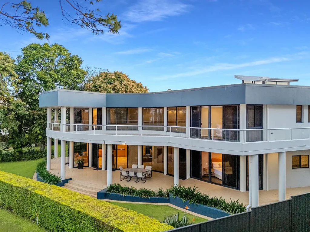 Redland Bay 5房 宫殿式建筑杰作 1056㎡阔地 Moreton湾景 5卧3卫 岛台厨房 车库工作室 步行码头公园 Redland Bay&apos;s Finest - Waterview&apos;s - Triple Garage