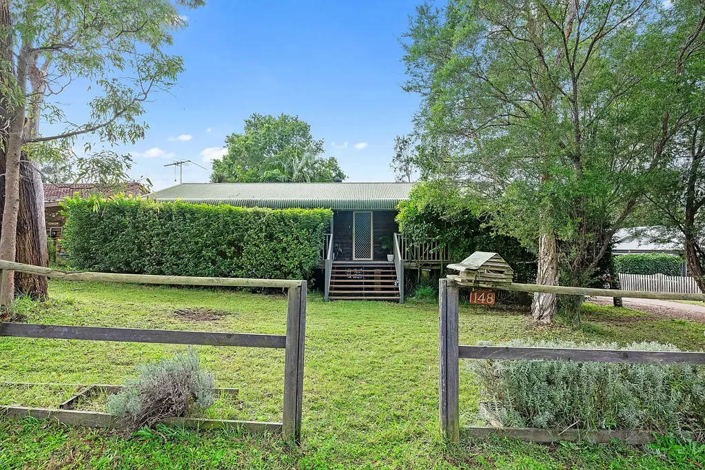 148 Freemans Drive, Morisset, NSW 2264