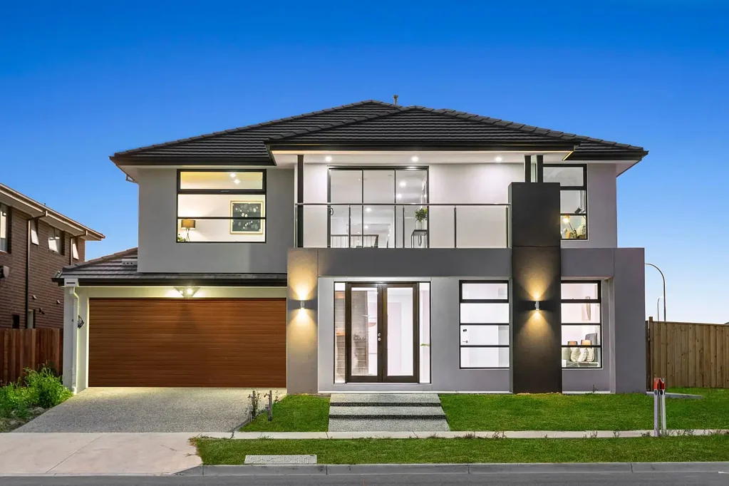 Clyde North 5 Bedroom BRAND NEW MODERN LUXURY - CARLISLE STYLE